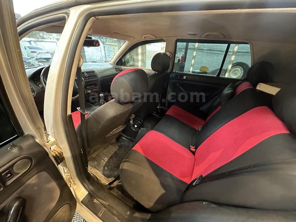 Sahibinden Volkswagen Golf 1.6 Comfortline 2000 Model