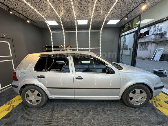 Sahibinden Volkswagen Golf 1.6 Comfortline 2000 Model