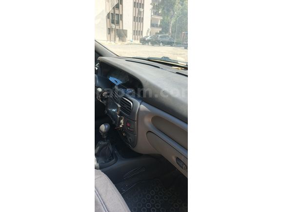 Sahibinden Renault Megane 1.9 DTi RTE 2000 Model 