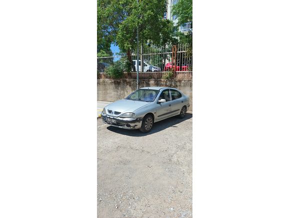Sahibinden Renault Megane 1.9 DTi RTE 2000 Model 