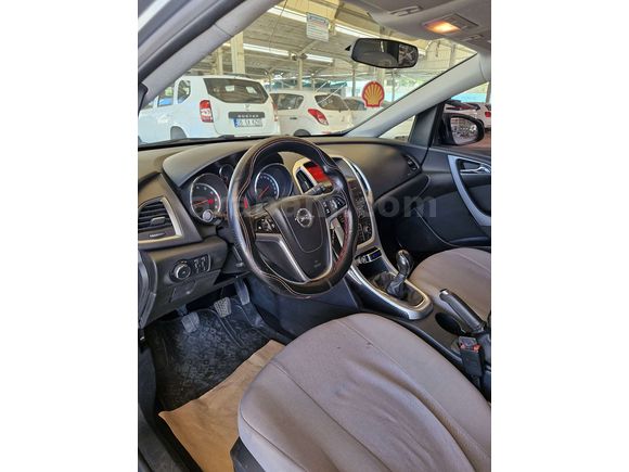 Sahibinden Opel Astra 1.6 Edition 2013 Model 