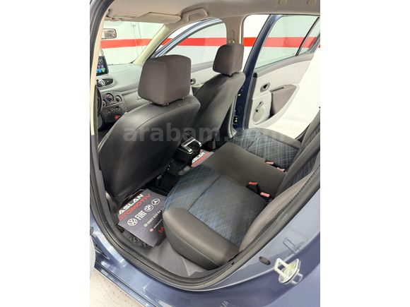 Sahibinden Renault Clio 1.4 Extreme 2006 Model