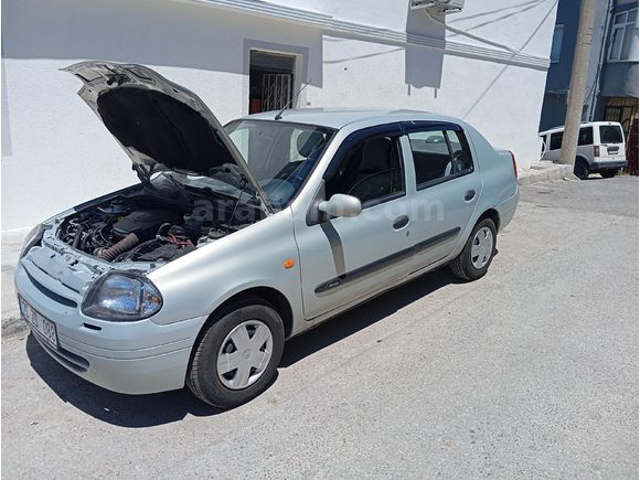 Sahibinden Renault Clio 1.4 RNA 2000 Model