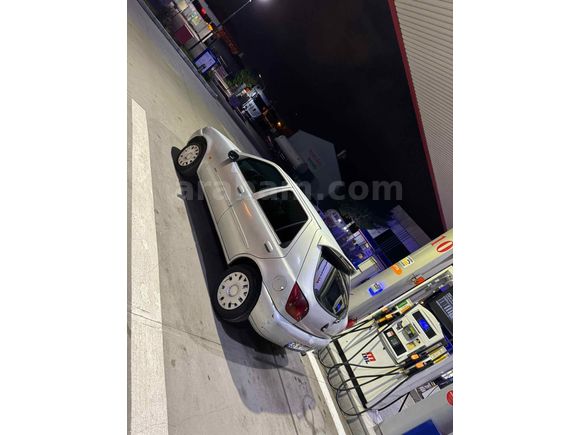 Sahibinden Ford Fiesta 1.25 Flair 1998 Model 