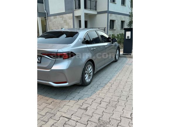 Sahibinden Toyota Corolla 1.5 Dream 2022 Model 