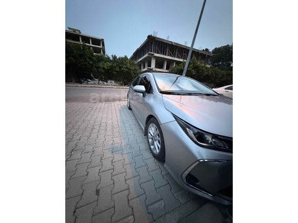 Sahibinden Toyota Corolla 1.5 Dream 2022 Model 