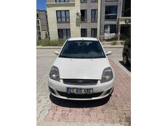 Sahibinden Ford Fiesta 1.4 TDCi Comfort 2006 Model  378.000 km Beyaz