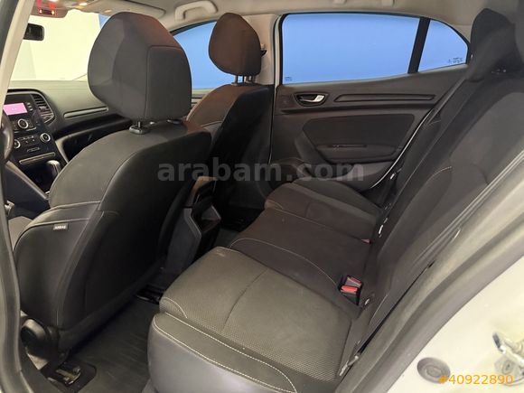 D'MAVİ | RENAULT MEGANE HP 1.5 DCİ JOY OTOMATİK