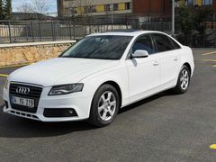 AUDİ A4 2.0 TDİ SANRUFLU TAKAS OLUR