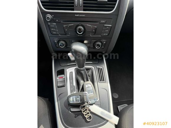 AUDİ A4 2.0 TDİ SANRUFLU TAKAS OLUR