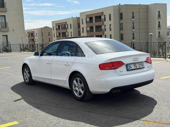 AUDİ A4 2.0 TDİ SANRUFLU TAKAS OLUR