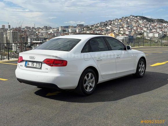 AUDİ A4 2.0 TDİ SANRUFLU TAKAS OLUR