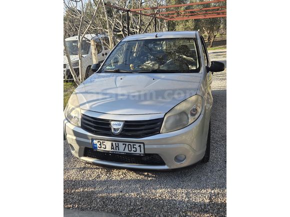 Sahibinden Dacia Sandero 1.4 Ambiance 2010 Model