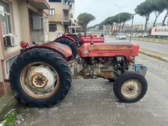 Galeriden Massey Ferguson 135 Muğla