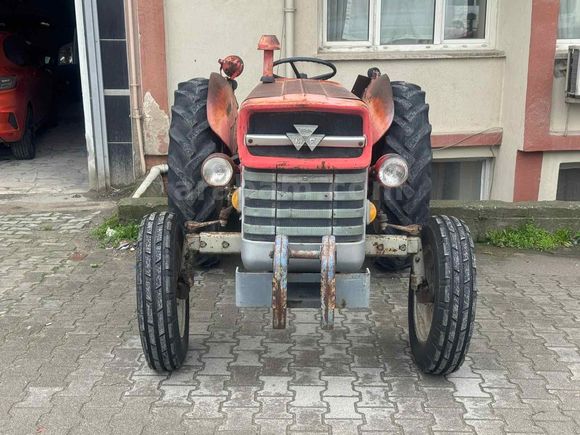 Galeriden Massey Ferguson 135 Muğla