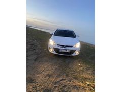 Sahibinden Opel Astra 1.6 CDTI Sport 2015 Model  100.000 km Beyaz