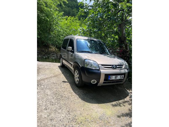 Sahibinden Peugeot Partner 1.6 HDI Origin 2011 Model