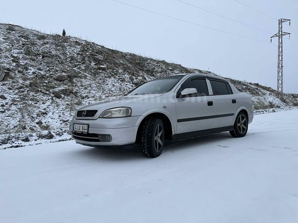 Sahibinden Opel Astra 1.6 CD 2001 Model 