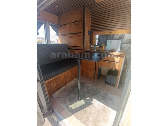 RENAULT TRAFİC MK1 T1100 KARAVAN