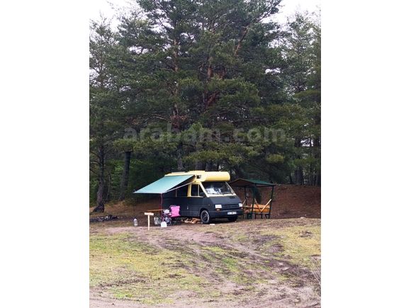 RENAULT TRAFİC MK1 T1100 KARAVAN