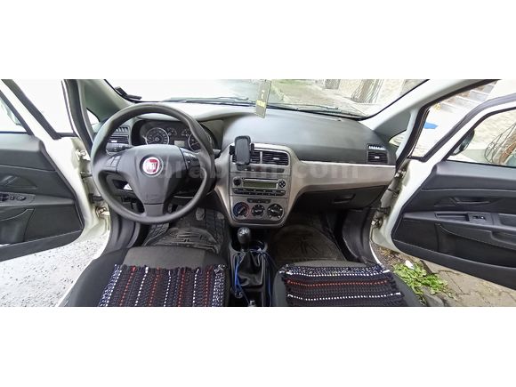 Sahibinden Fiat Punto 1.3 Multijet Pop 2013 Model İstanbul 250.000 km Beyaz