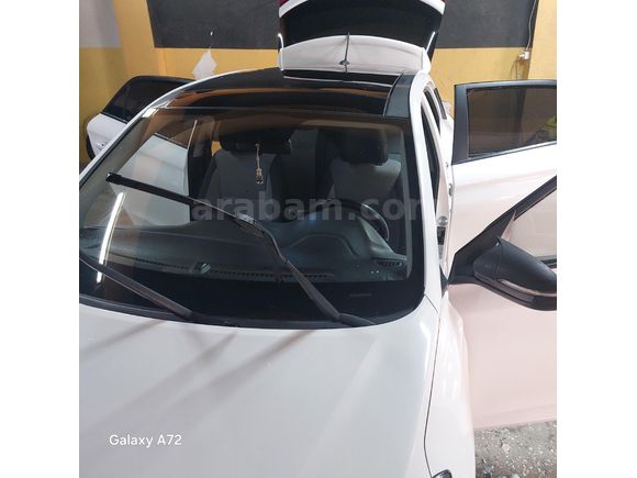 Sahibinden Hyundai i20 1.4 CRDi Style 2015 Model Adıyaman