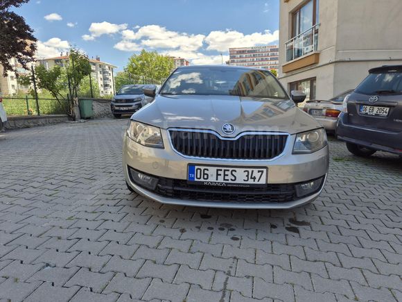 Sahibinden Skoda Octavia 1.6 TDI Elegance CR 2013 Model