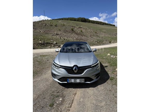 Sahibinden Renault Megane 1.3 TCe Icon 2023 Model 