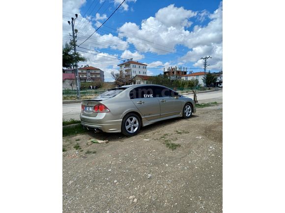 Sahibinden Honda Civic 1.6i VTEC Premium 2008 Model