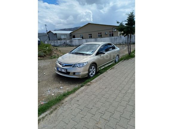 Sahibinden Honda Civic 1.6i VTEC Premium 2008 Model