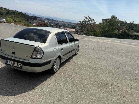 Sahibinden Renault Clio 1.5 dCi Authentique 2003 Model 