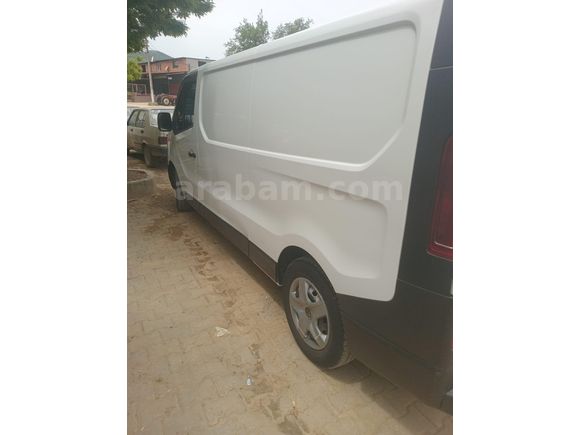 Sahibinden Renault Trafic 1.6 DCI Grand Confort 2015 Model