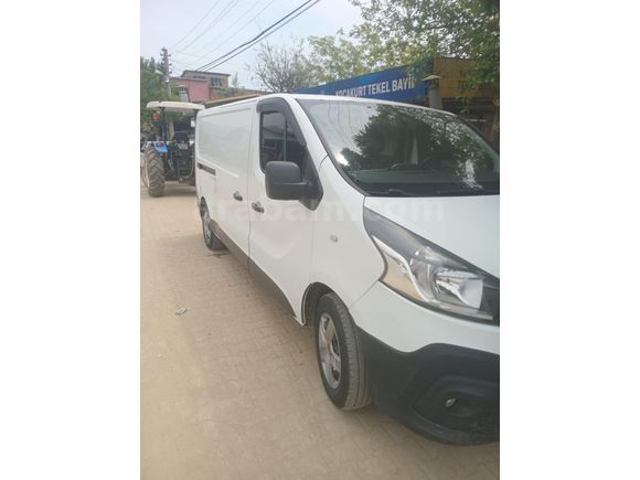 Sahibinden Renault Trafic 1.6 DCI Grand Confort 2015 Model