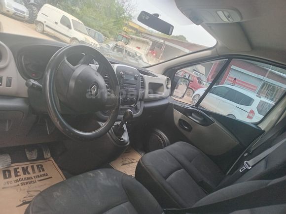 Sahibinden Renault Trafic 1.6 DCI Grand Confort 2015 Model