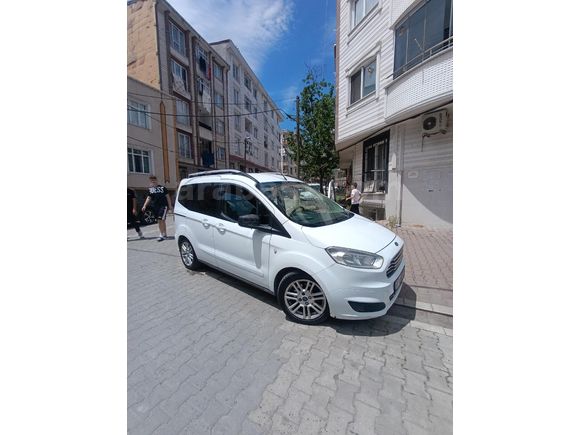 Sahibinden Ford Tourneo Courier 1.6 TDCi Titanium 2015 Model