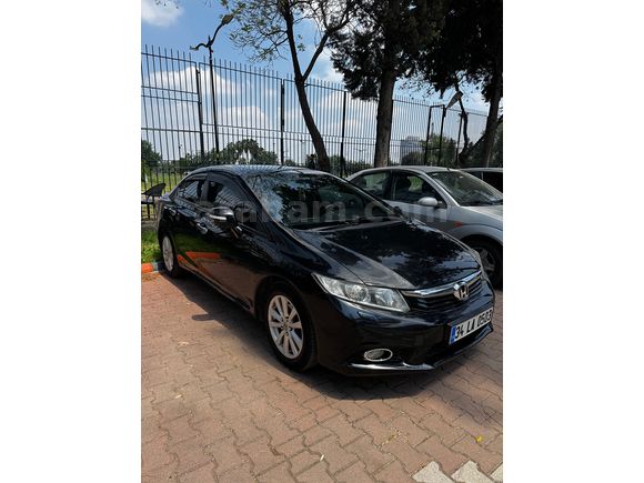 Sahibinden Honda Civic 1.6i VTEC Eco Elegance 2014 Model 