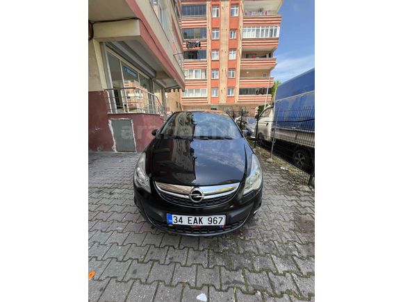 Sahibinden Opel Corsa 1.4 Twinport Color Edition 2013 Model 
