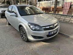 2011 Opel Astra 1.6 Enjoy 111.Yıl   KM:108.00