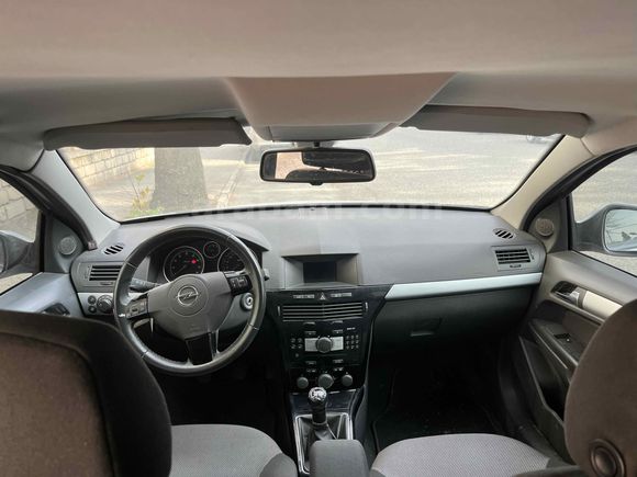 2011 Opel Astra 1.6 Enjoy 111.Yıl   KM:109.000