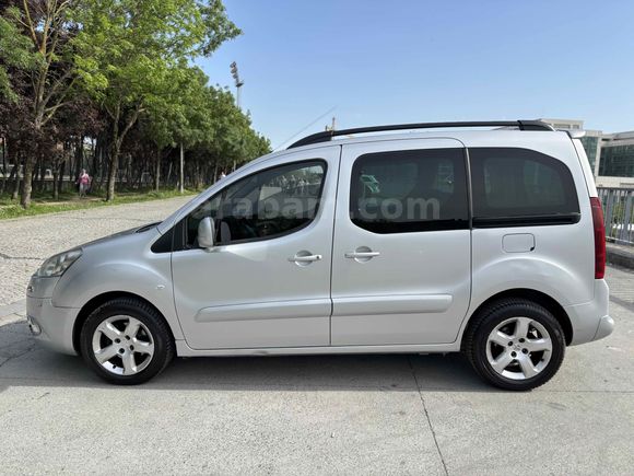 Sahibinden Peugeot Partner 1.6 HDI Allure 2013 Model  265.000 km Gri