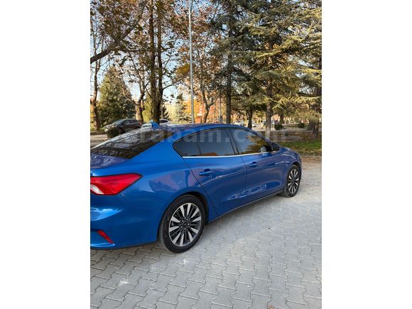 İlk sahibinden, boyasız, değişensiz 2023 Ford Focus Titanium