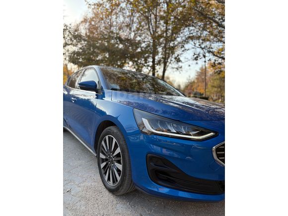 İlk sahibinden, boyasız, değişensiz 2023 Ford Focus Titanium