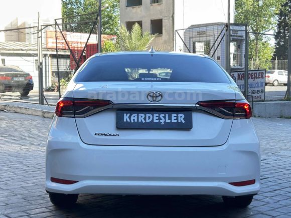 *2022 BOYASIZ-DEĞİŞENSİZ* TOYOTA COROLLA 1.5 DREAM 87,000 KM'DE