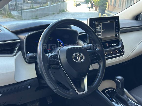 *2022 BOYASIZ-DEĞİŞENSİZ* TOYOTA COROLLA 1.5 DREAM 87,000 KM'DE