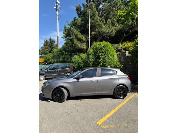 - DEĞİŞENSİZ - ALFA ROMEO GİULİETTA OTOMATİK VİTES 2017  