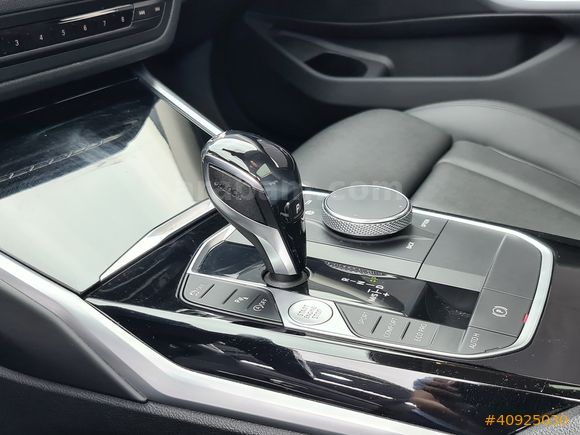 KOSİFLER OTO BOSTANCI 2019 MODEL BMW 320İ