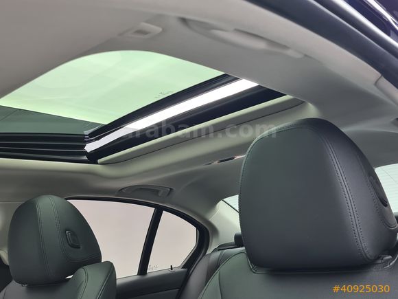 KOSİFLER OTO BOSTANCI 2019 MODEL BMW 320İ