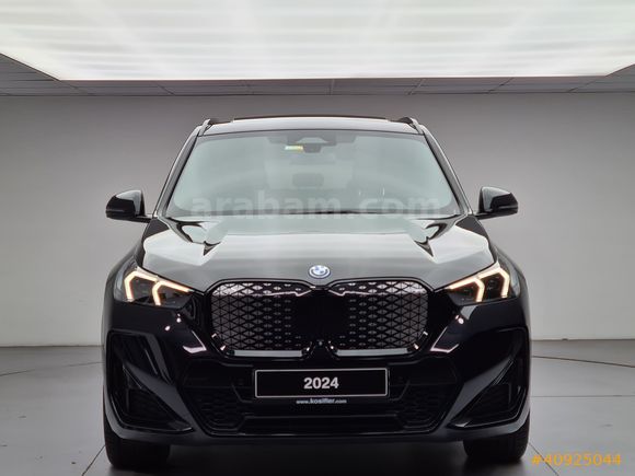 KOSİFLER OTO BOSTANCI 2024 MODEL BMW İX1 eDRİVE20