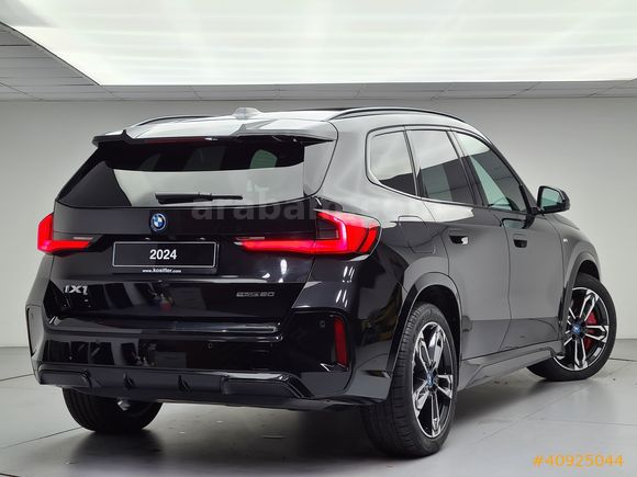 KOSİFLER OTO BOSTANCI 2024 MODEL BMW İX1 eDRİVE20