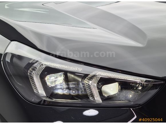 KOSİFLER OTO BOSTANCI 2024 MODEL BMW İX1 eDRİVE20